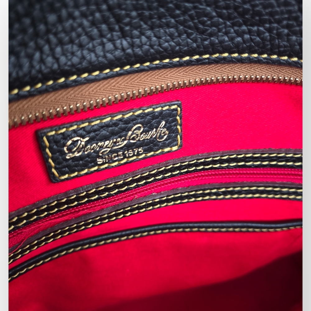 DOONEY & BOURKE BLACK PEBBLE LEATHER BLACK AND TAN CHARLESTON SHOPPER - Picture 3 of 8